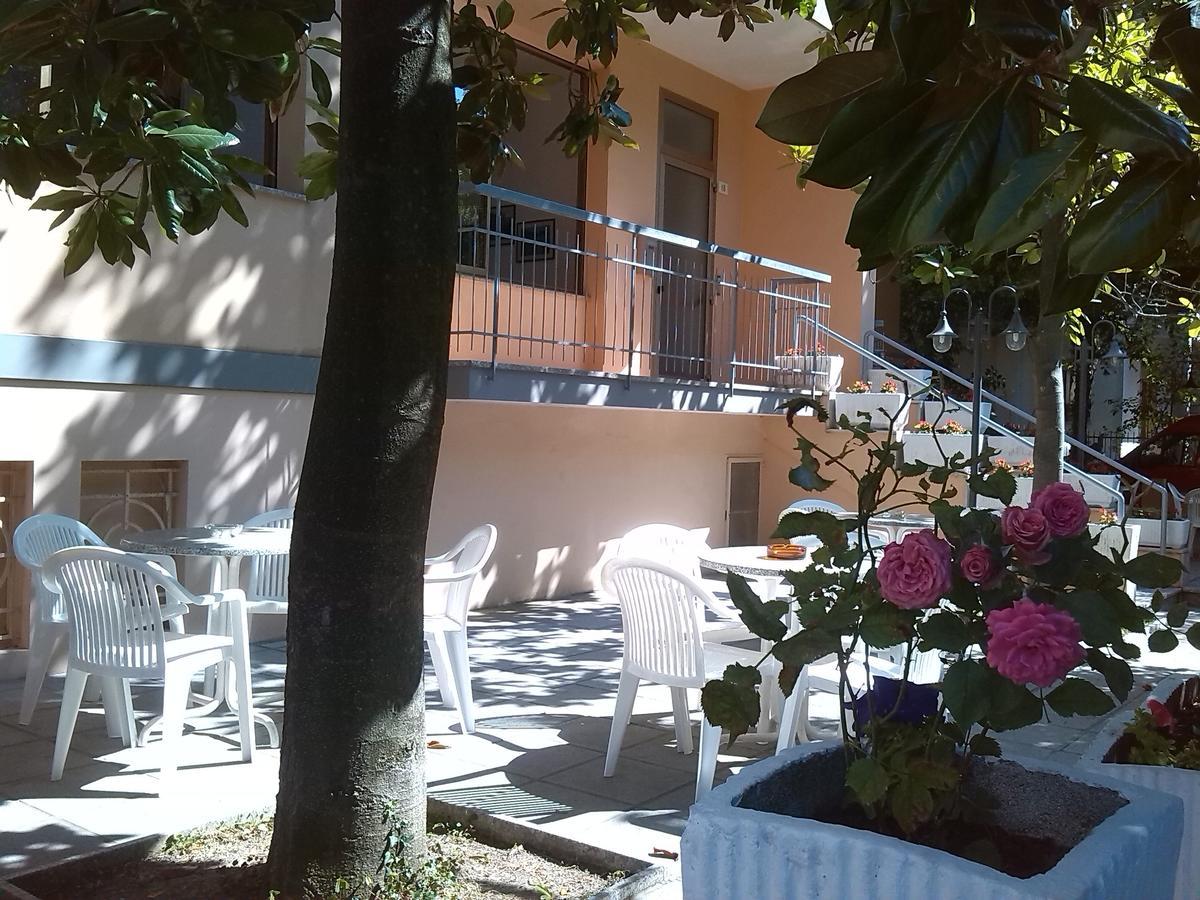 K2 Hotel Cattolica Ngoại thất bức ảnh